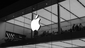 Компания Apple устранила перегрев iPhone 15 в новой версии iOS