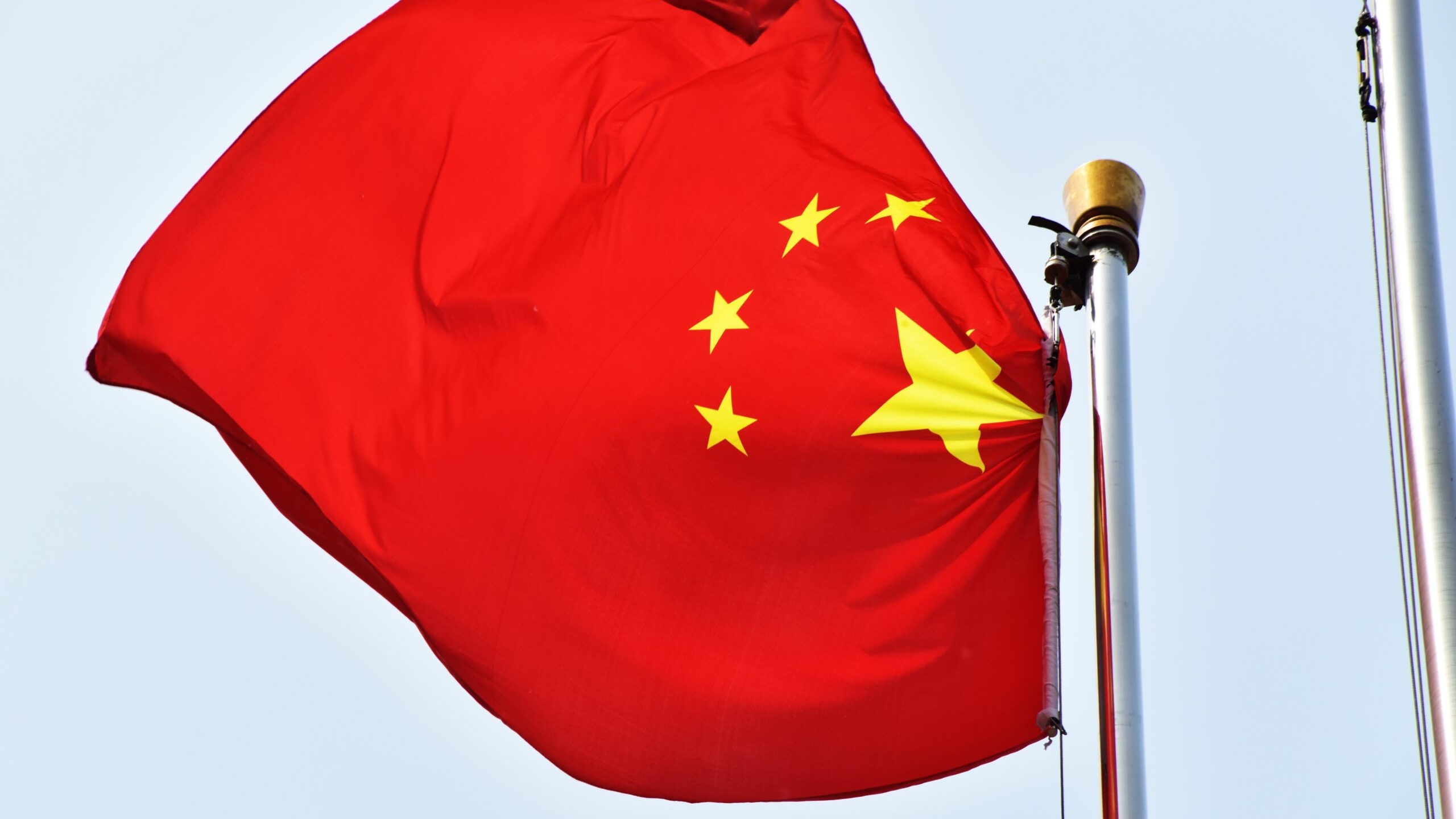 МИД КНР: Пекин приветствует процесс расширения БРИКС