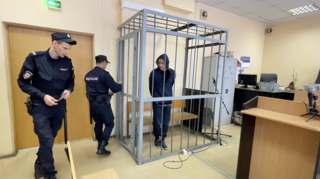 Суд отправил промышлявшего в Петербурге, Москве и Омске убийцу-вора-грабителя в колонию на 10 лет