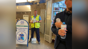 Жара не спадает: петербургское метро обновило список станций, где пассажирам бесплатно раздают воду