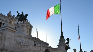 Италия перестала выдавать россиянам и белорусам визы за инвестиции