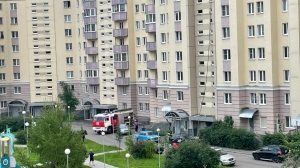 Конная полиция и два пожара: что повидал дом на Маршала Захарова за сутки