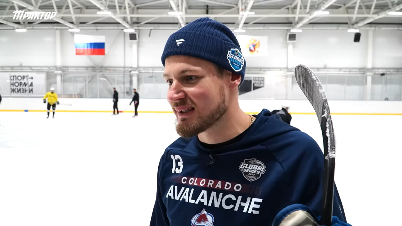 Оскандалившийся из-за украинки хоккеист Ничушкин удалил фото с автоматом у «Гелика»
