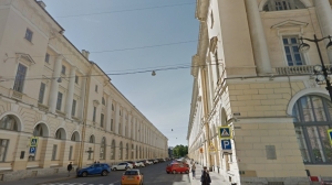 Исторические окна в Театральной библиотеке Петербурга полностью восстановят в октябре