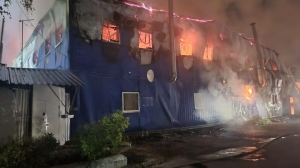 Прокуратура устанавливает причины пожара в складе на улице Латышских Стрелков