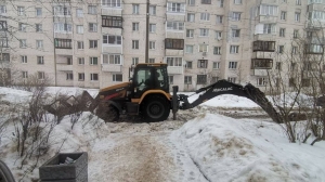 Петербург закупит 271 машину для уборки дворов и тротуаров