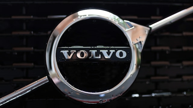 Автоконцерн Volvo отключил россиян от программного обеспечения