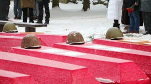 В Гатчине перезахоронили останки советских граждан, расстрелянных в годы Великой Отечественной войны