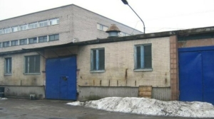 «Почта России» продает за 153 млн три здания под автосервисы в Невском районе