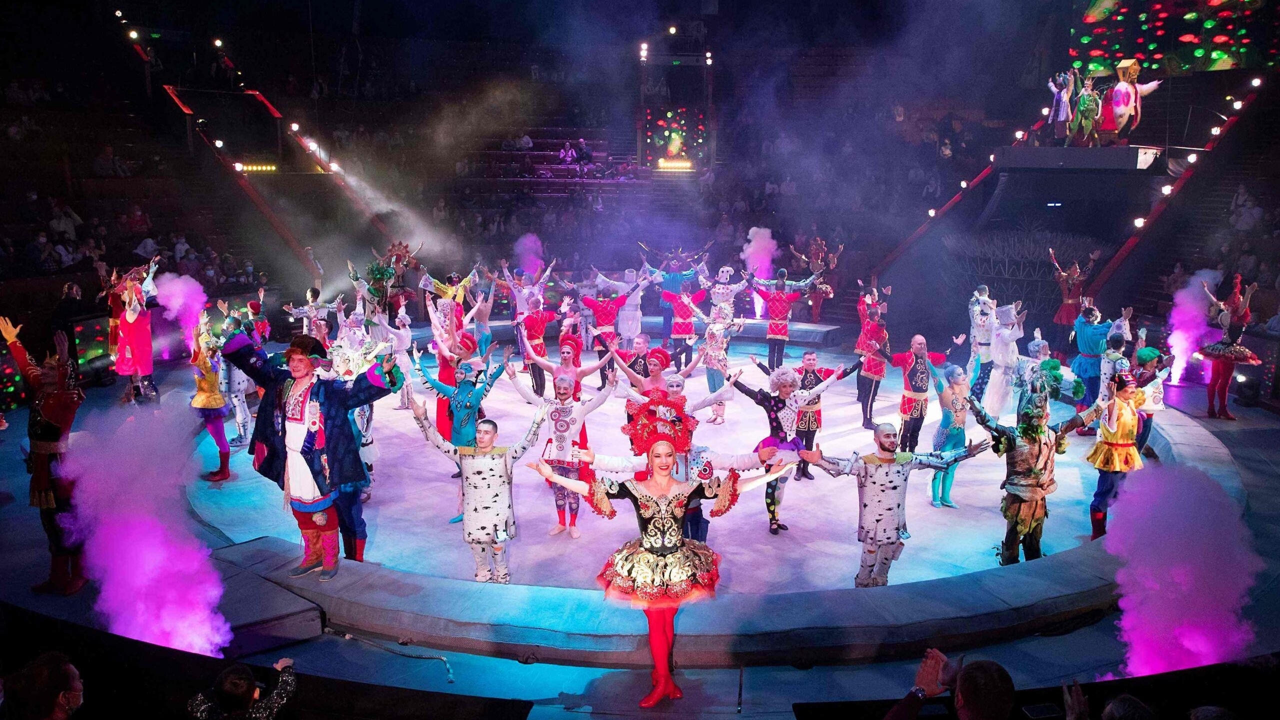 Петербуржцам покажут новогоднее цирковое шоу по мотивам русской сказки «По щучьему велению»