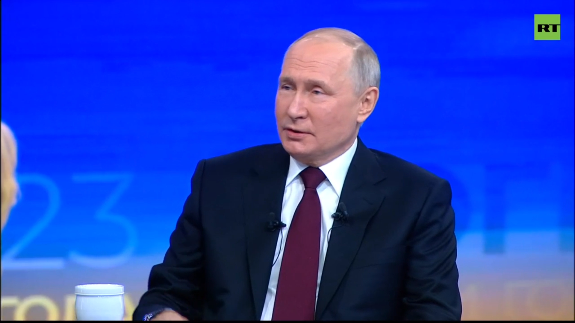 На Прямой линии президента РФ появился двойник Владимира Путина