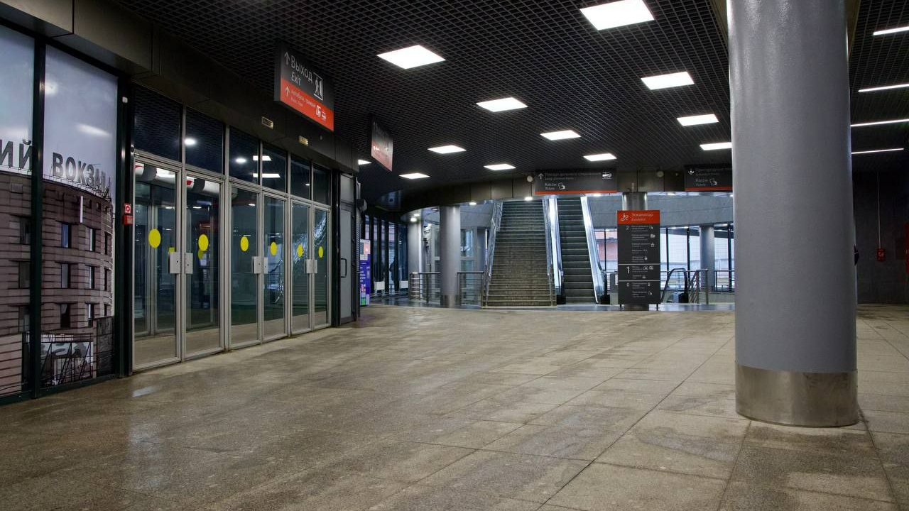 В Петербурге после капремонта открылась станция метро «Ладожская»