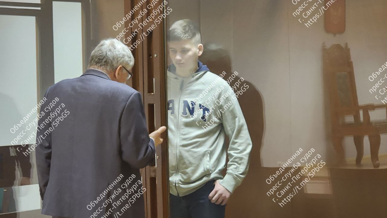 В Петербурге озвучили первый приговор по делу о диверсии: обвиняемый получил 8 лет