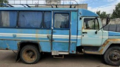 «Российские сети вещания» продают в Петербурге пожилой грузовик со скромным пробегом