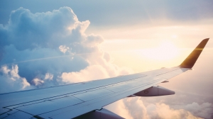 Снятый с рейса из-за запаха табака боец СВО намерен судиться с авиакомпанией