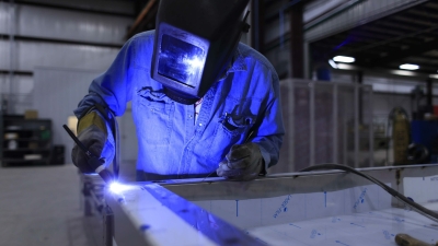 ИП и юрлица сокращают сотрудников: что происходит на рынке труда в Петербурге?