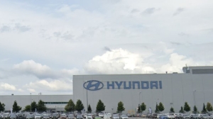В Петербург на бывший завод Hyundai приехали рабочие из Калуги