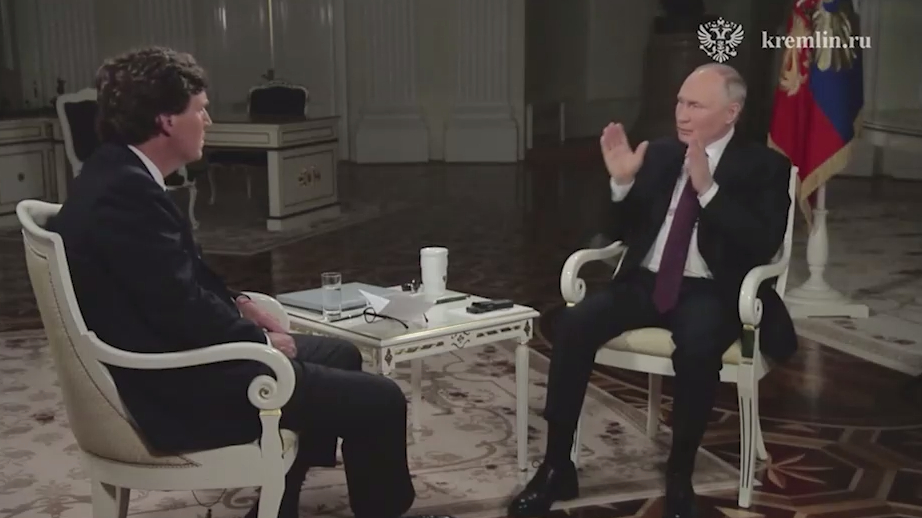 «С кем там разговаривать?»: Путин заматерился, объясняя Карлсону хитрость НАТО с Украиной