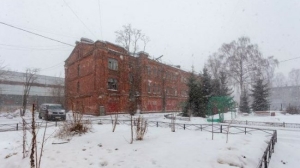 Здание бывшей казармы в Стрельне отреставрируют по программе «Рубль за метр»