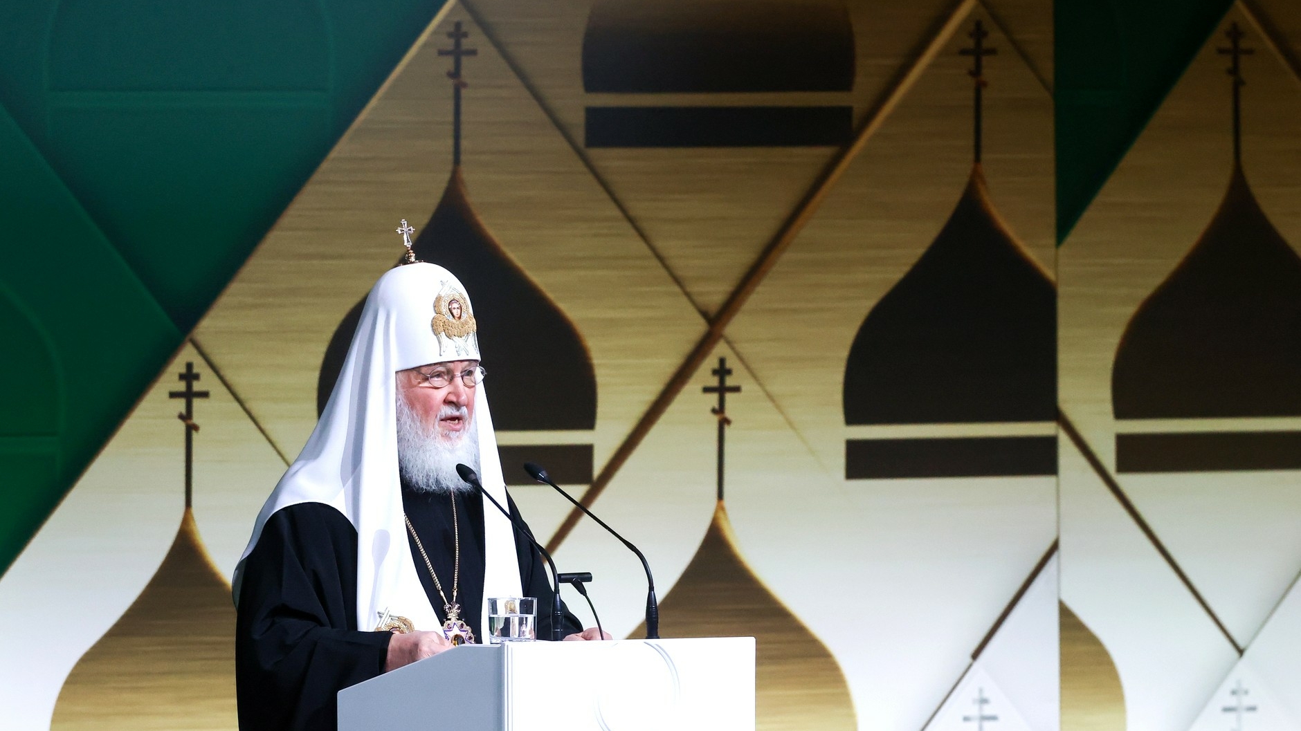 Масленица-2024: патриарх Кирилл объяснил отношение церкви к масленичным гуляниям