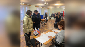 Анастасия Мельникова вместе с дочерью проголосовала на выборах в Петербурге
