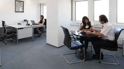 Авито Недвижимость: спрос на офисы в Петербурге в марте вырос