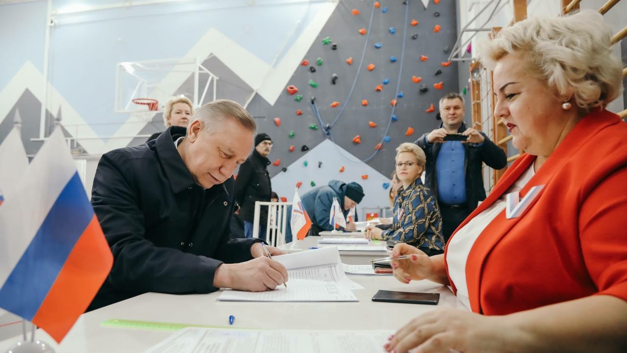Беглов отдал свой голос на выборах президента России