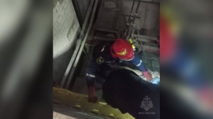 В Иваново пенсионерка рухнула в шахту лифта и выжила: ее госпитализировали