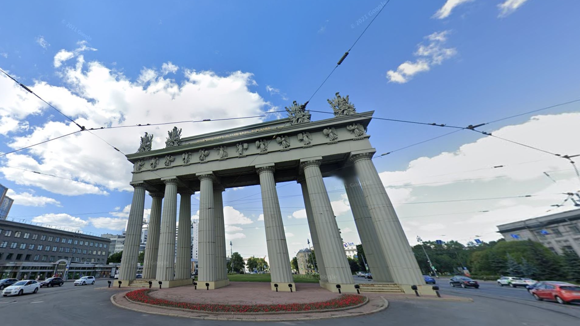 Отреставрированные скульптуры начнут монтировать на Московские ворота в мае