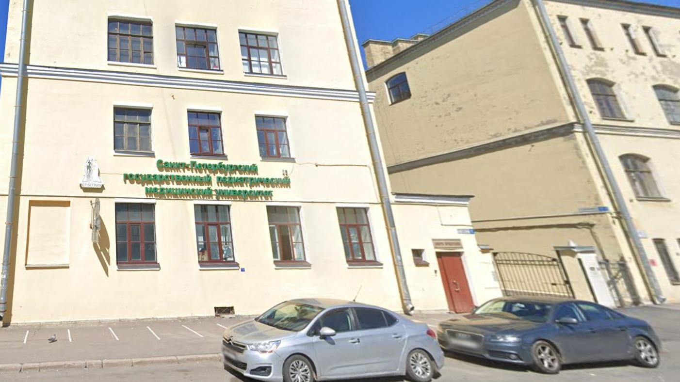 В Петербурге педиатрический университет решил брать со студентов деньги за «отработки» прогулов