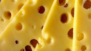 Врач-кардиолог Чен назвал сорт сыра, укрепляющий сосуды и сердце