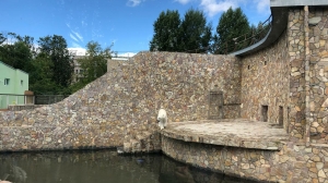 Водопад и новые стены: на проект ремонта вольера Хаарчааны потратят 1,8 млн