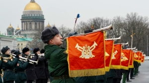 В Петербурге прошла первая репетиция военного оркестра к параду на 9 Мая