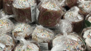 Цены на куличи в магазинах Петербурга ежегодно повышаются почти в 3 раза