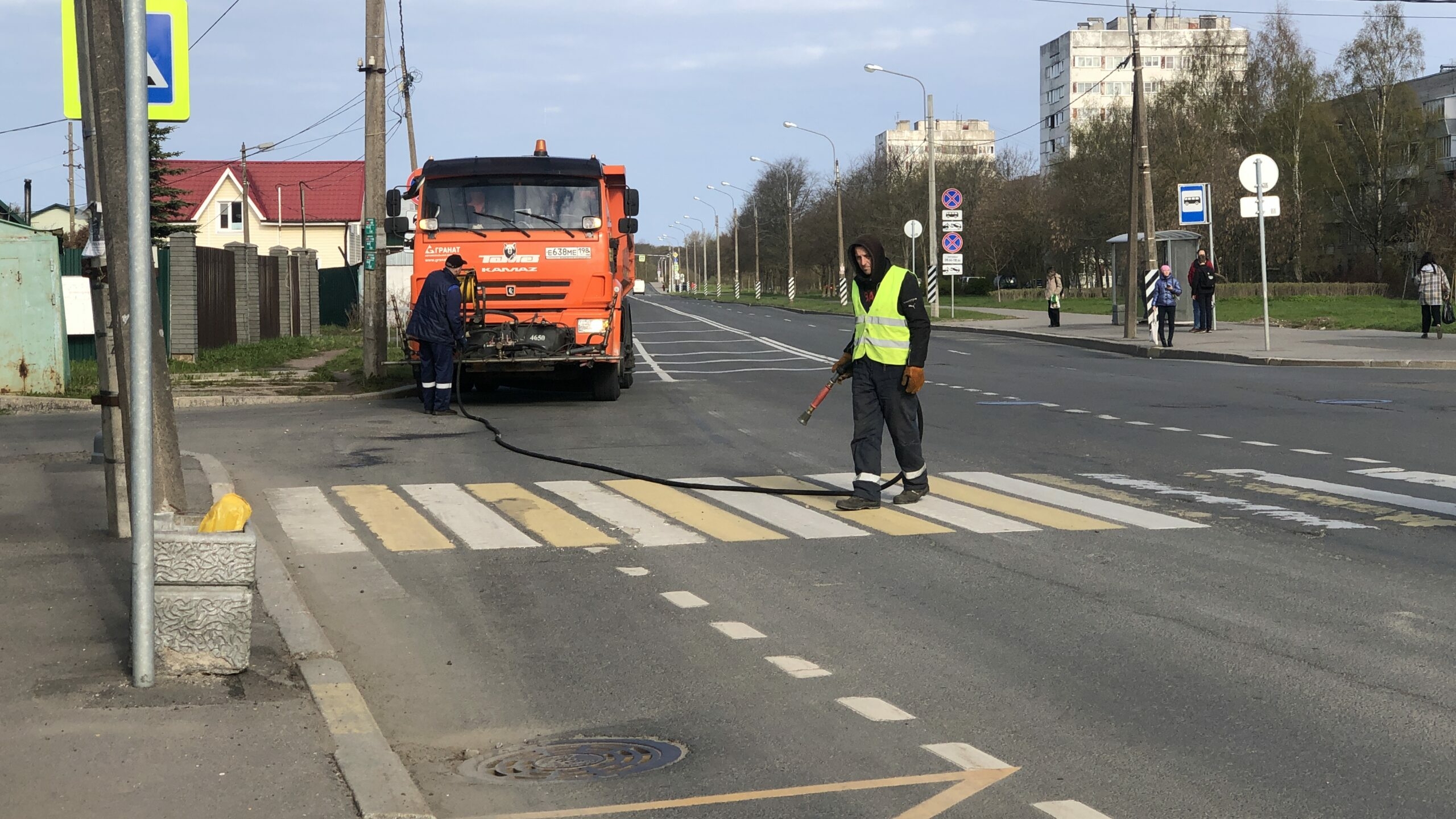 За ремонт импортной спецтехники учреждение комитета по благоустройству заплатит 3 млн