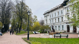 В Петербурге закроют около 70 парковых зон