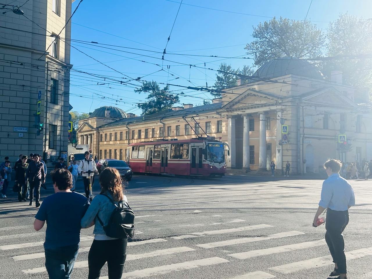 Жара плавит Петербург: до какой отметке доберутся столбики термометра 19 мая