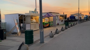 В Петербурге рассмотрели законопроект об ужесточении ответственности для владельцев ларьков