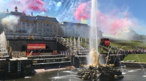 Борьба за трон и фестиваль чирлидинга: куда сходить бесплатно в Петербурге 26 и 27 апреля