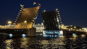 В Петербурге на время подготовки к параду ВМФ изменят график разводки мостов