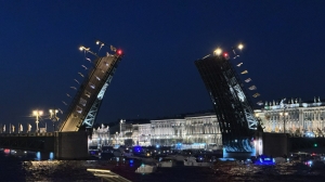 Разводка Дворцового моста 20 и 21 июля пройдет под классическую музыку