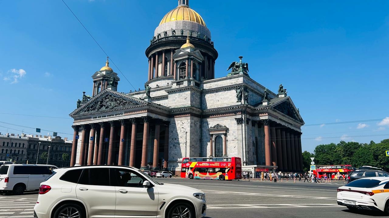 Потепление до +25: В Петербург возвращается жара