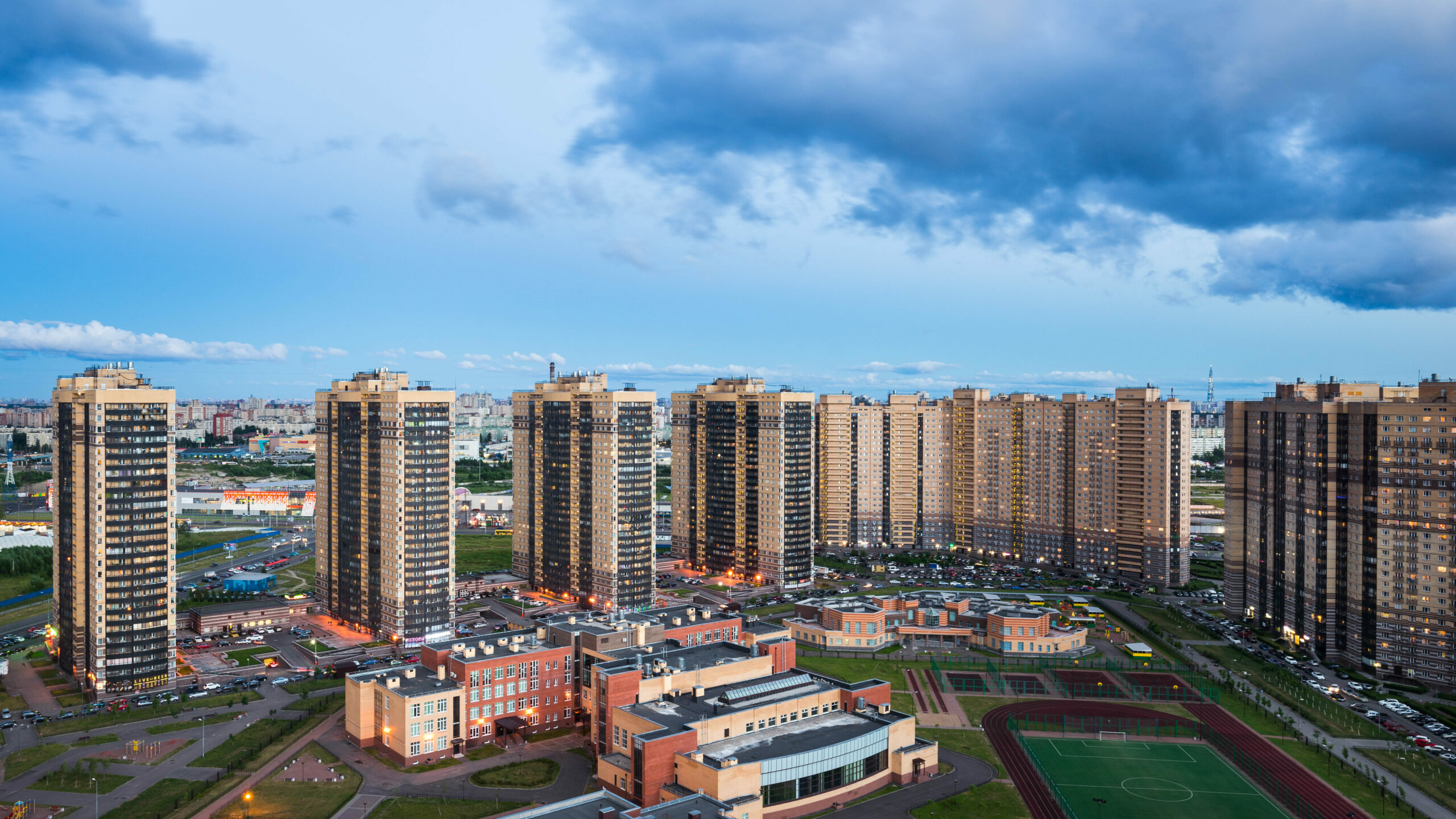 «Главстрой Санкт-Петербург» построит 10 социальных объектов в Приморском и Выборгском районах города