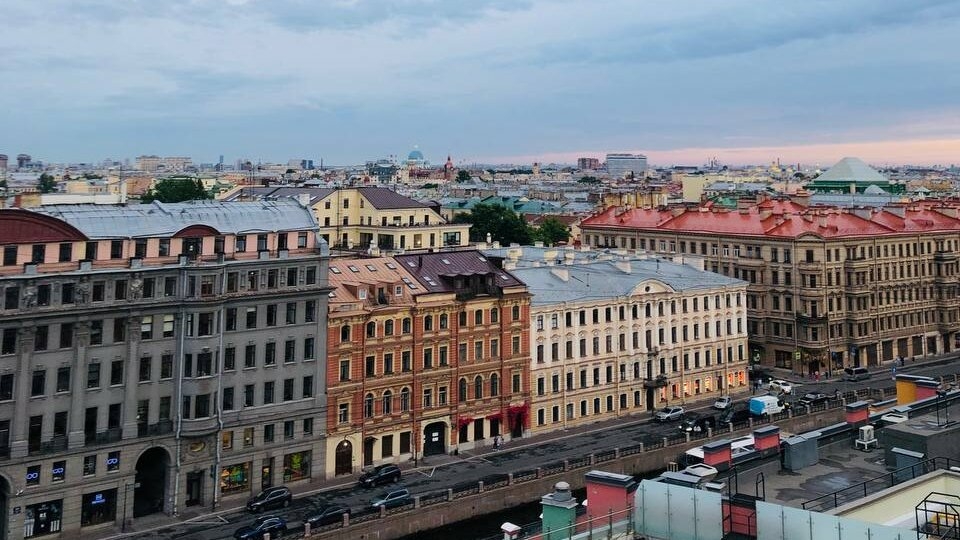 Петербург представит свои туристические возможности армянским партнерам