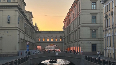 Властям Петербурга не хватает миллиарда рублей до выполнения плана по туристическому налогу