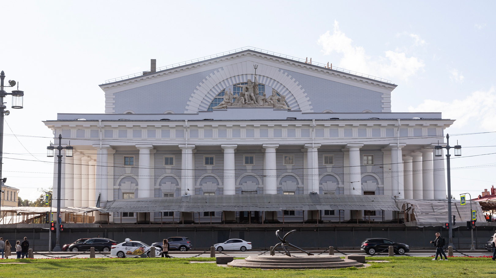 Эрмитаж сообщил о финальном этапе реставрации здания Биржи в Петербурге