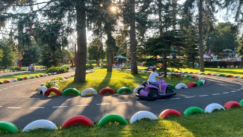 Петербург превратится в самый большой хамам Европы: на город идет экстремальная жара и духота