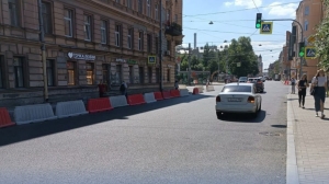 Теперь ровно: на Чкаловском проспекте в Петербурге отремонтировали дорогу