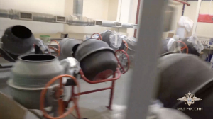 Полиция Петербурга накрыла подпольную фабрику с немаркированными вейпами