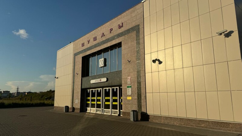 Эту станцию метро ненавидят все, кто бывал в Петербурге: история фиолетового «позора» Культурной столицы